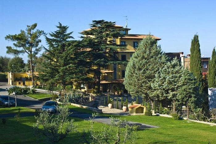 Green Hotel Poggio Regillo Frascati Dış mekan fotoğraf