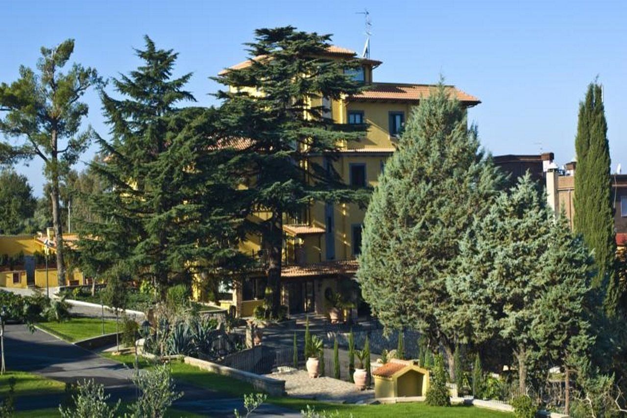 Green Hotel Poggio Regillo Frascati Dış mekan fotoğraf